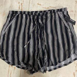 NWT Ardene Striped Women's Shorts